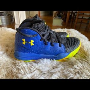 Under Armor GS Jet 2019 Youth Basketball Shoes